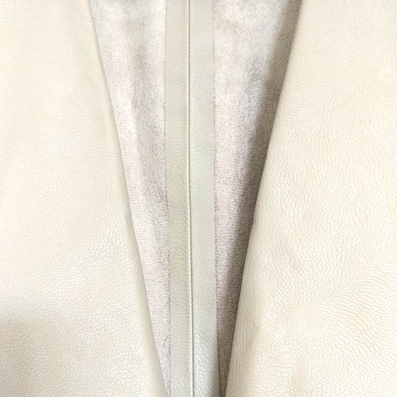 Zara Basic Collection Blazer Style Jacket.  Excellent Condition, Size S. - Picture 3 of 6